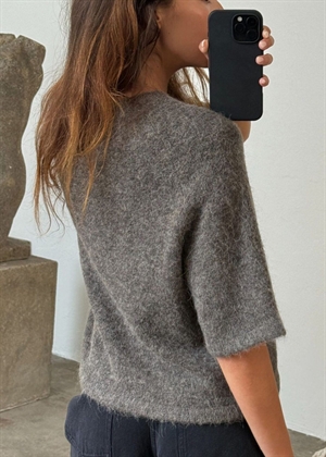 Abbie knit Mole Melange Boii Studios
